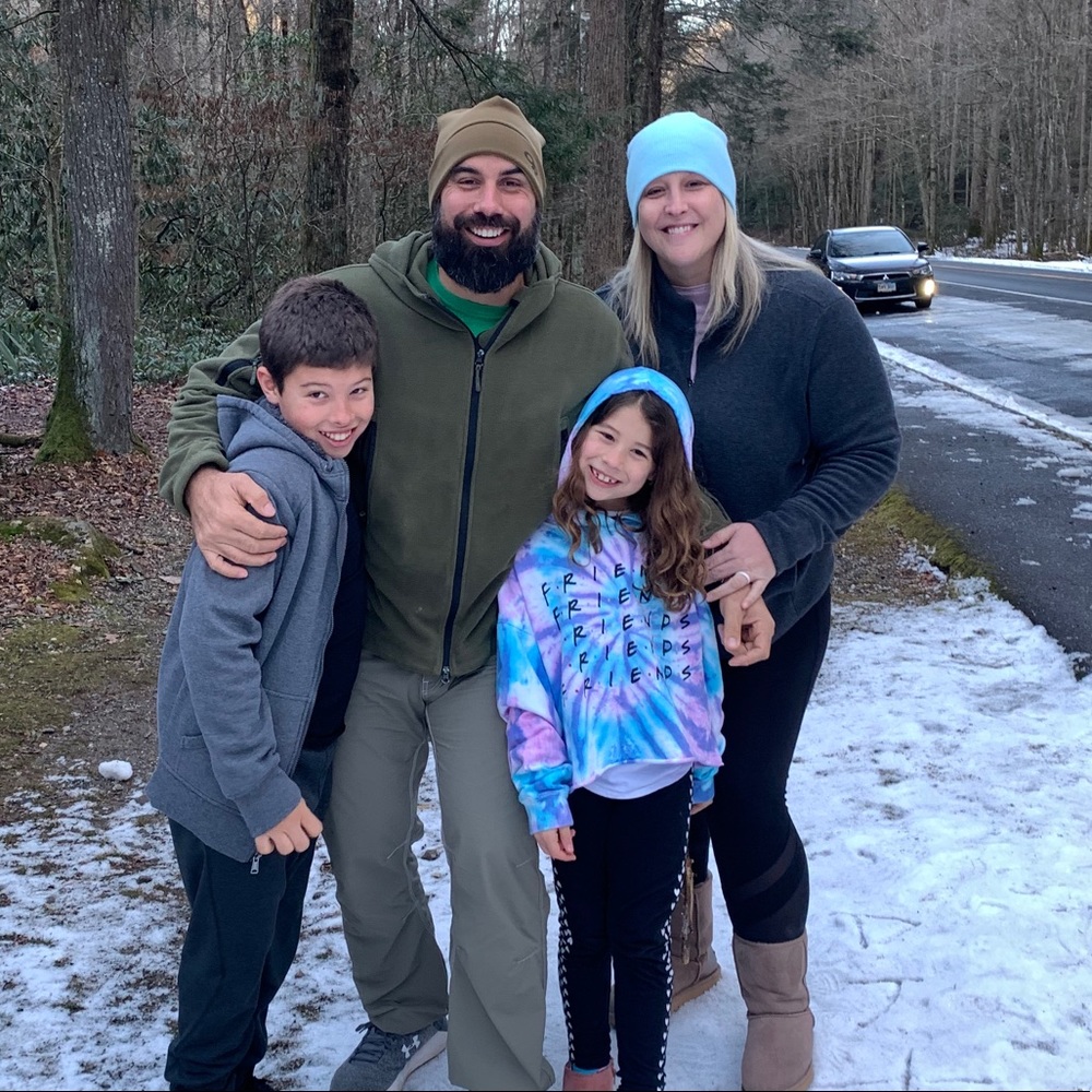 Meet your Posher, Carlos